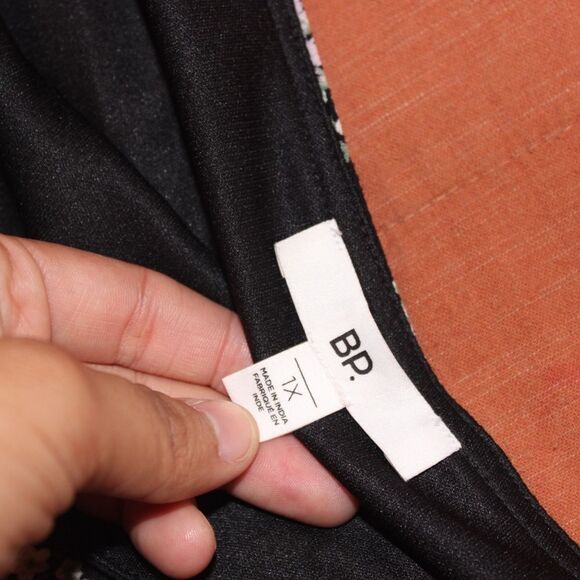 NEW BP Mini  Skirt Women size 1x - Picture 6 of 9